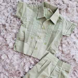Boys Guayabera 2 piece set